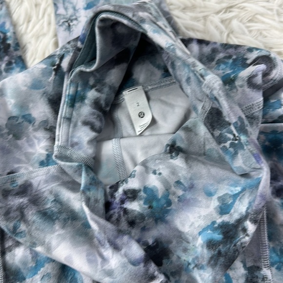 Lululemon Align High Rise Crop with Pockets 23" Kaleidofloral Multi - Picture 3 of 6